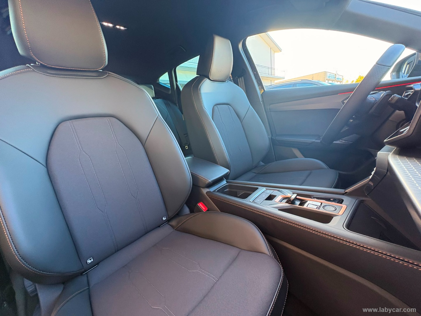 CUPRA Formentor 1.5 e-Hybrid DSG Business - Immagine 12