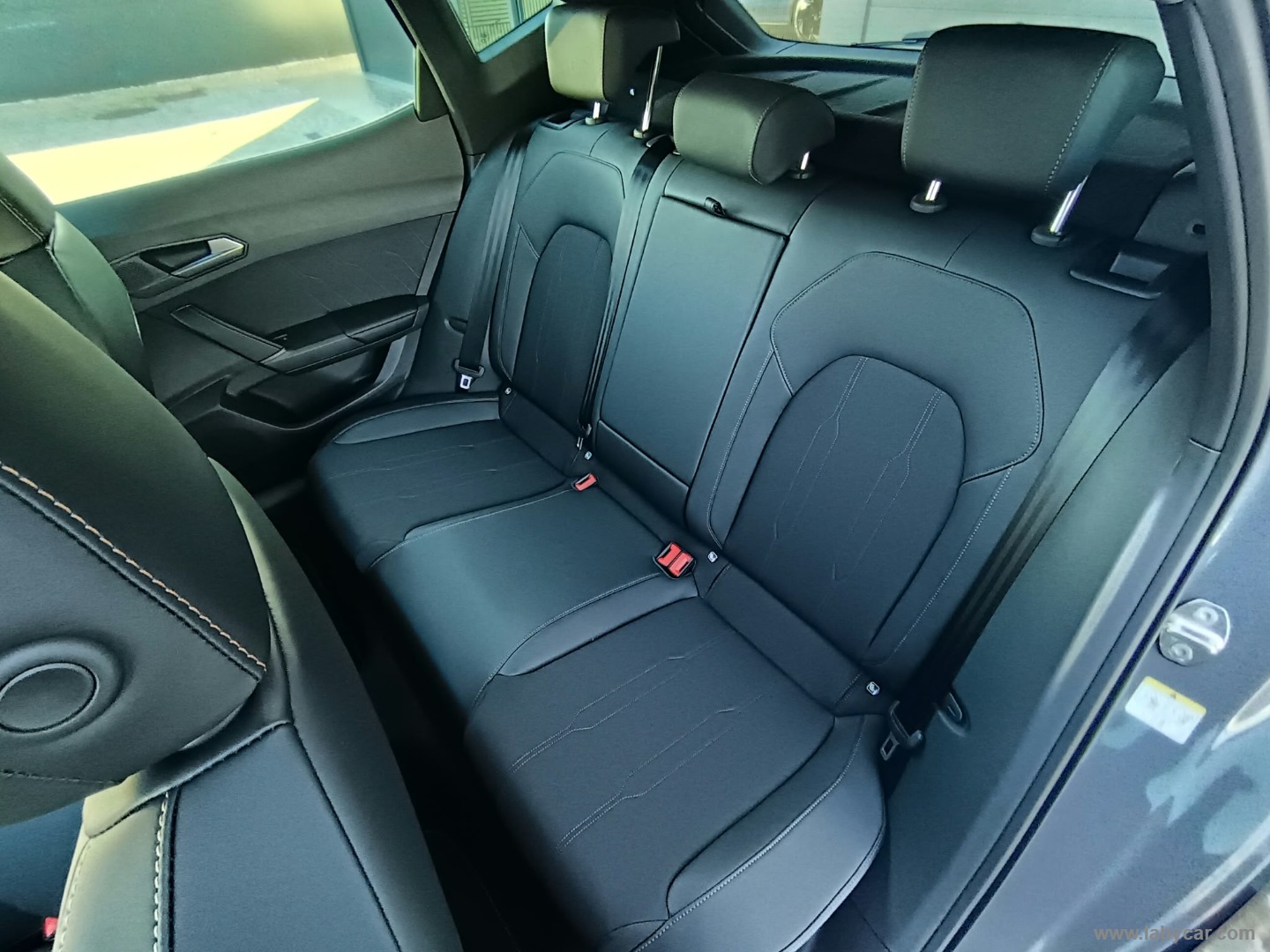 CUPRA Formentor 1.5 Hybrid DSG Business - Immagine 12