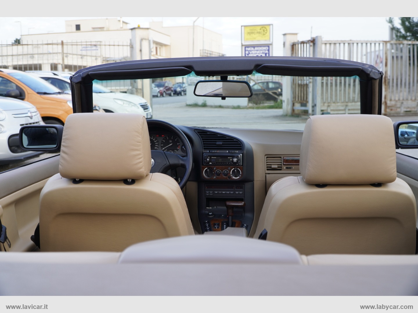 325i Cabrio - immagine 12