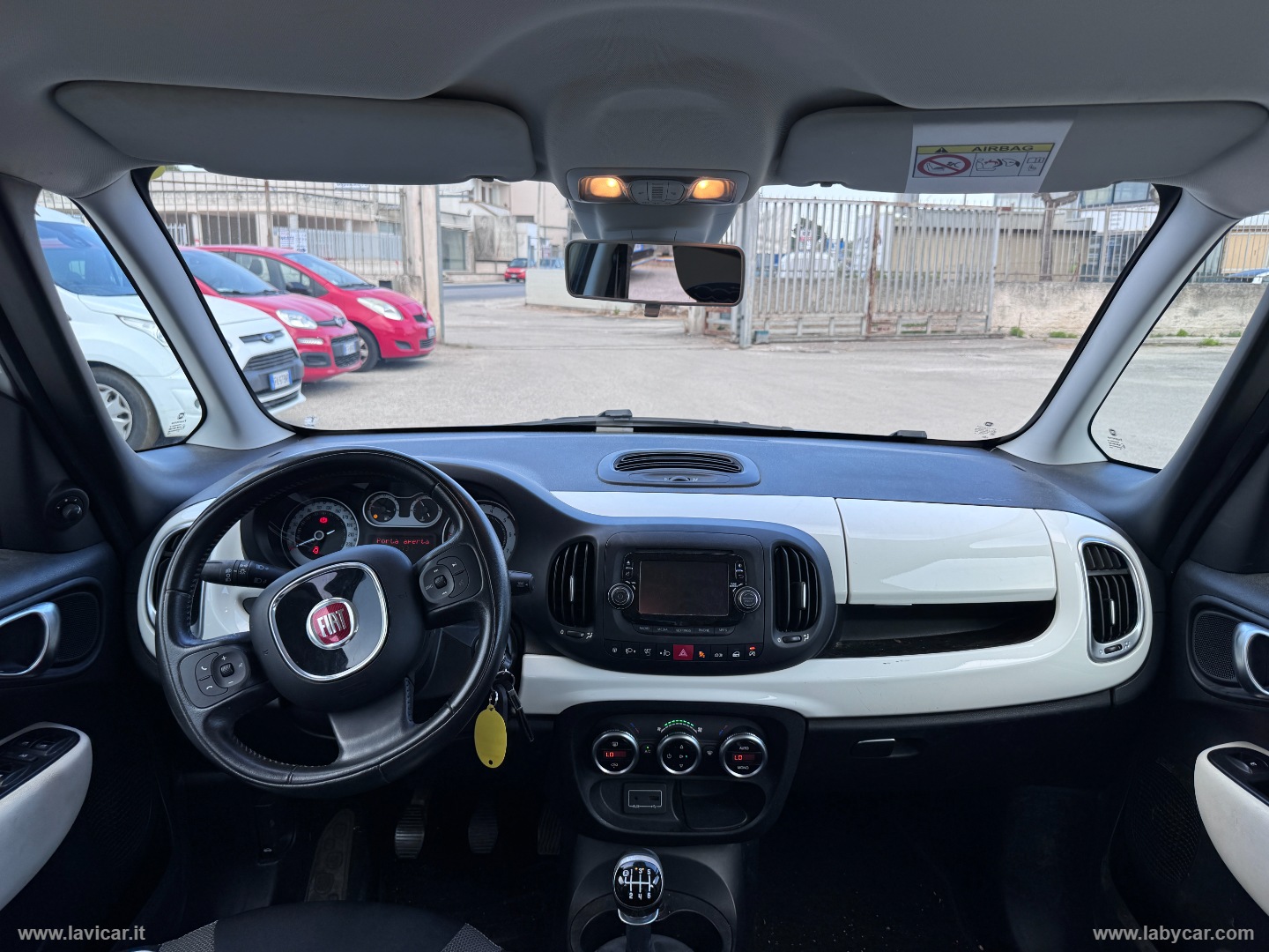 500L 1.6 MJT 120 CV Lounge - immagine 12
