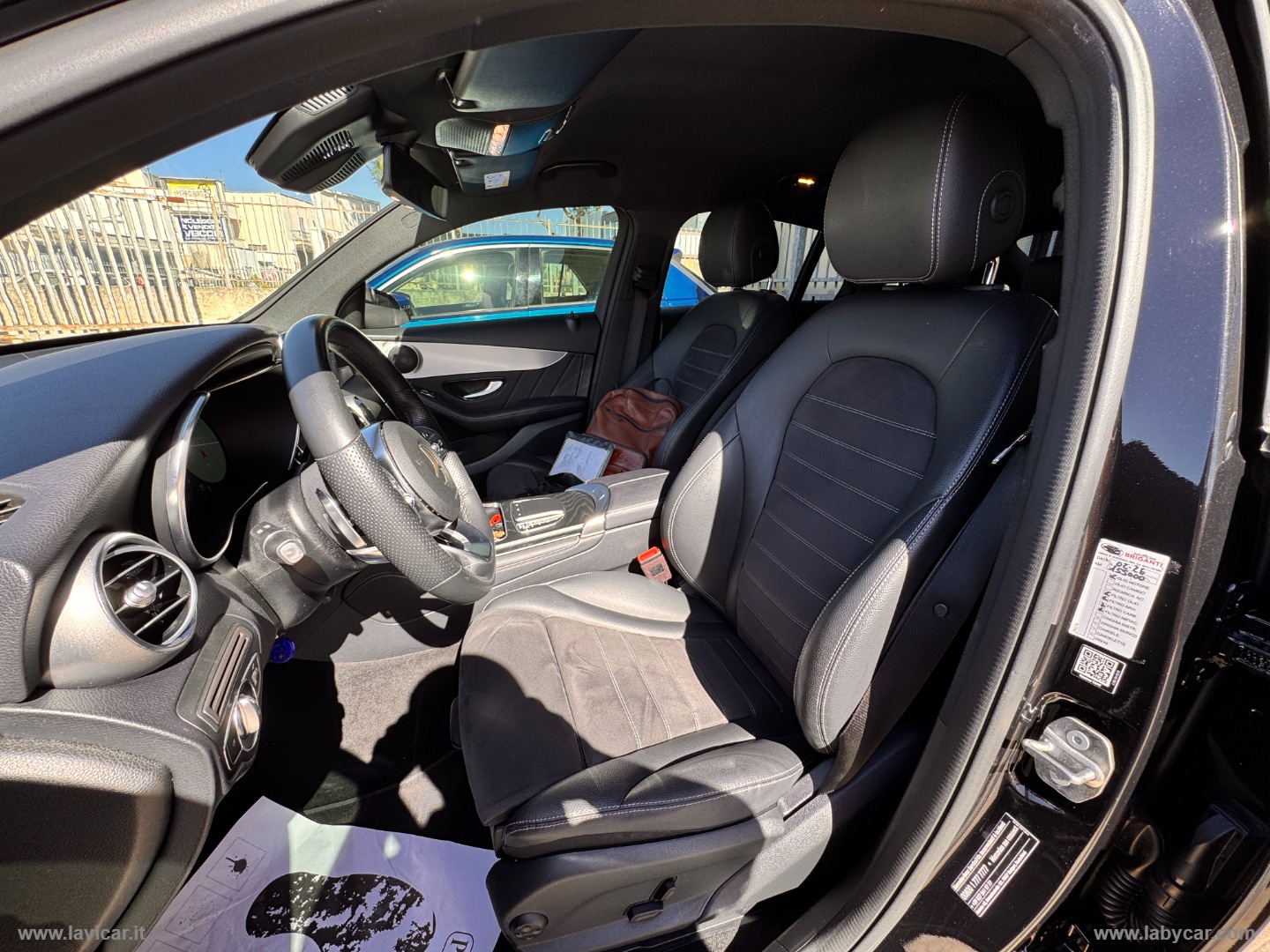 GLC 220 d 4Matic Coupé Premium Plus AMG - immagine 12