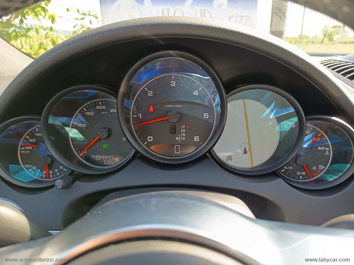 Cayenne 3.0 Diesel Platinum Edition - immagine 12