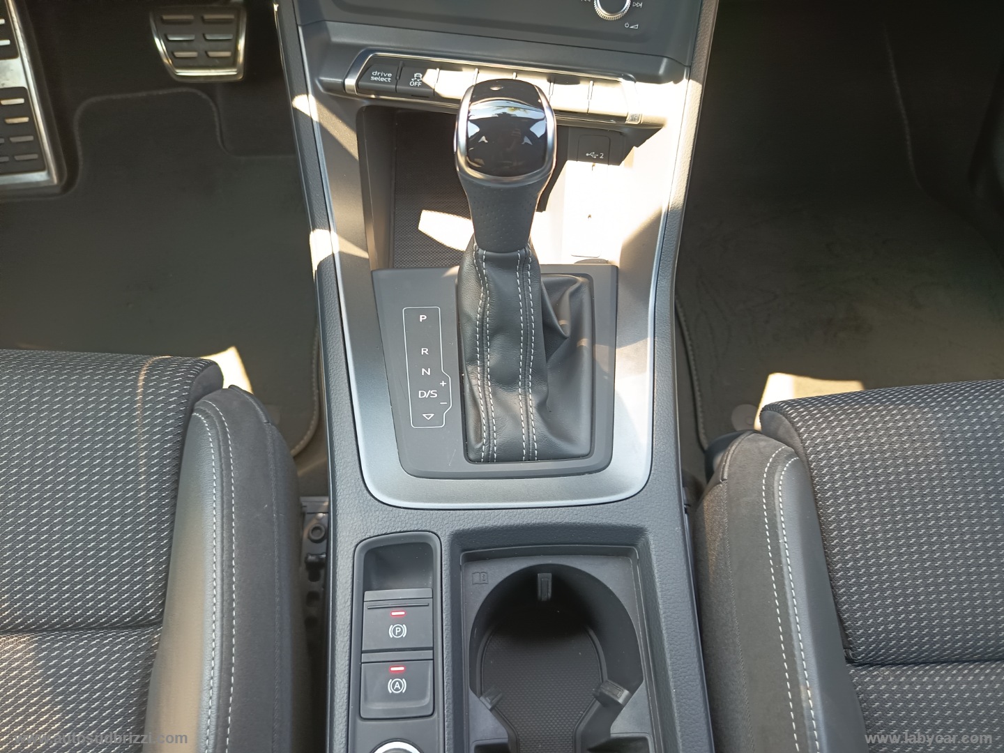 Q3 SPB 35 TDI quattro S tr. S line ed. - immagine 12
