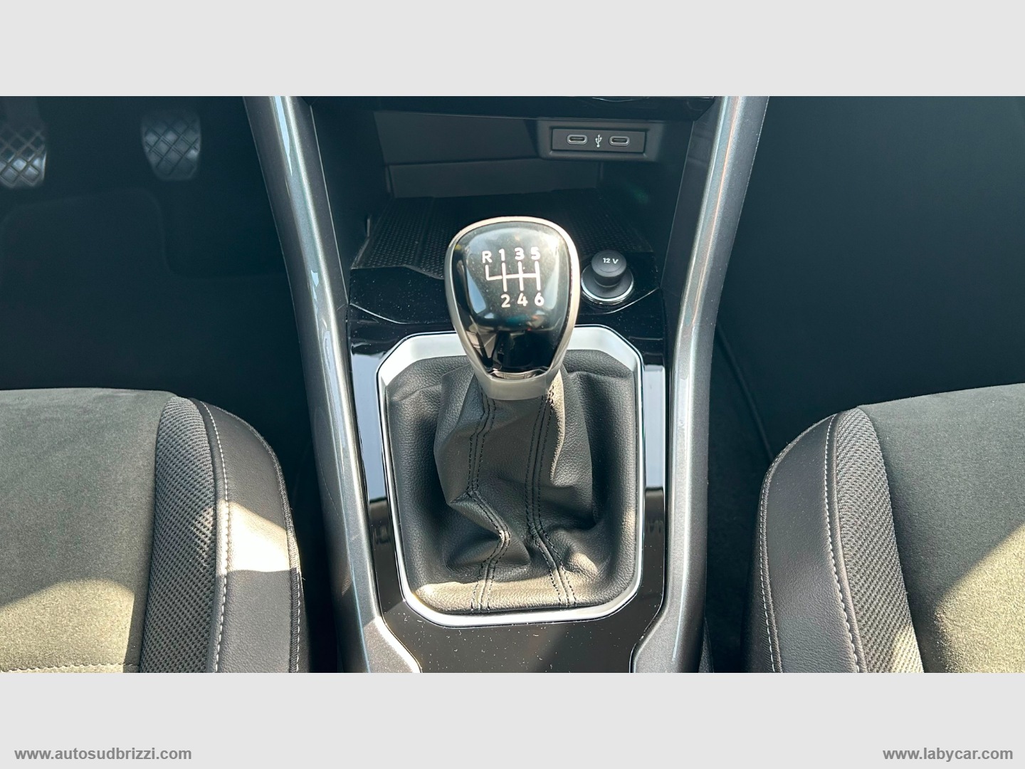 T-Roc 2.0 TDI 116 CV SCR Style - immagine 12