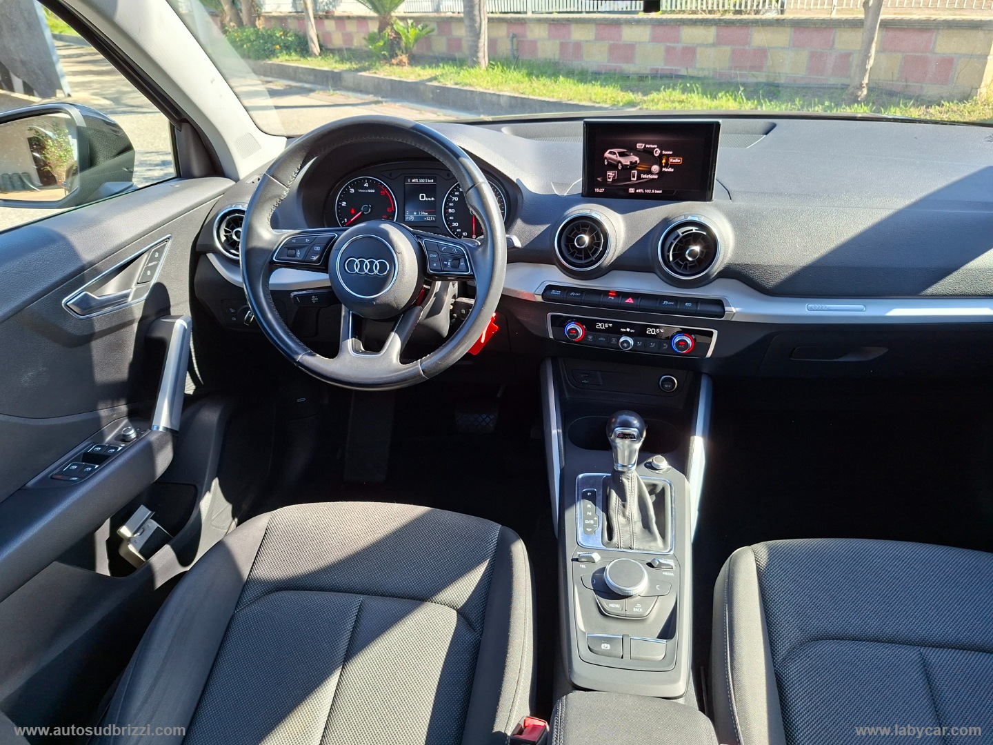 Q2 30 TDI S tronic Identity Black - immagine 12