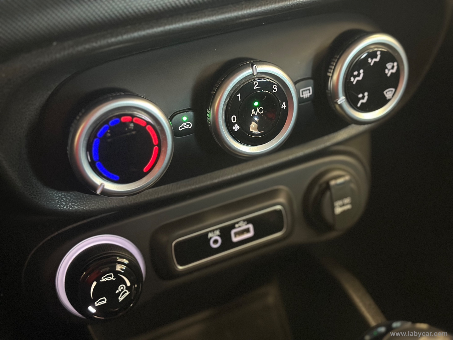 500L 1.6 MJT 120 CV Lounge - immagine 12