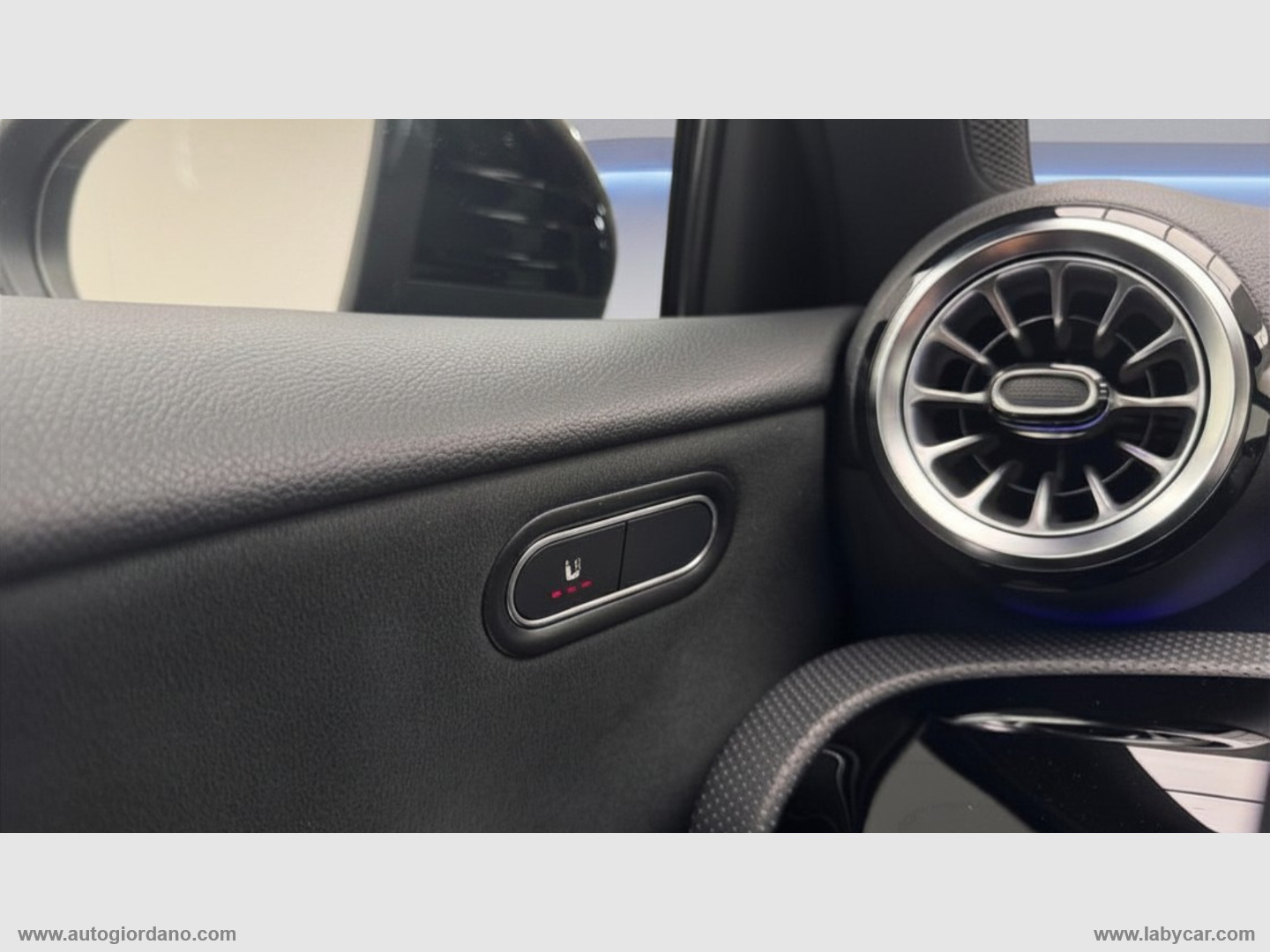 A 180 Automatic AMG LinE ADVANCED PLUS - immagine 12