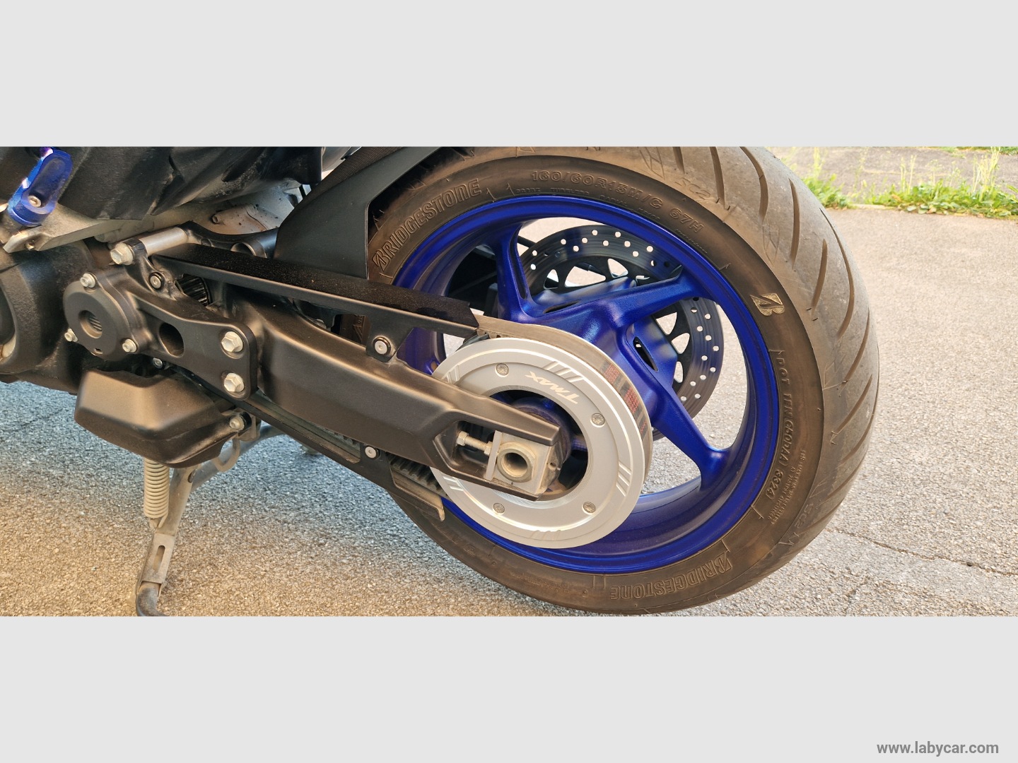 T Max 560 - immagine 12