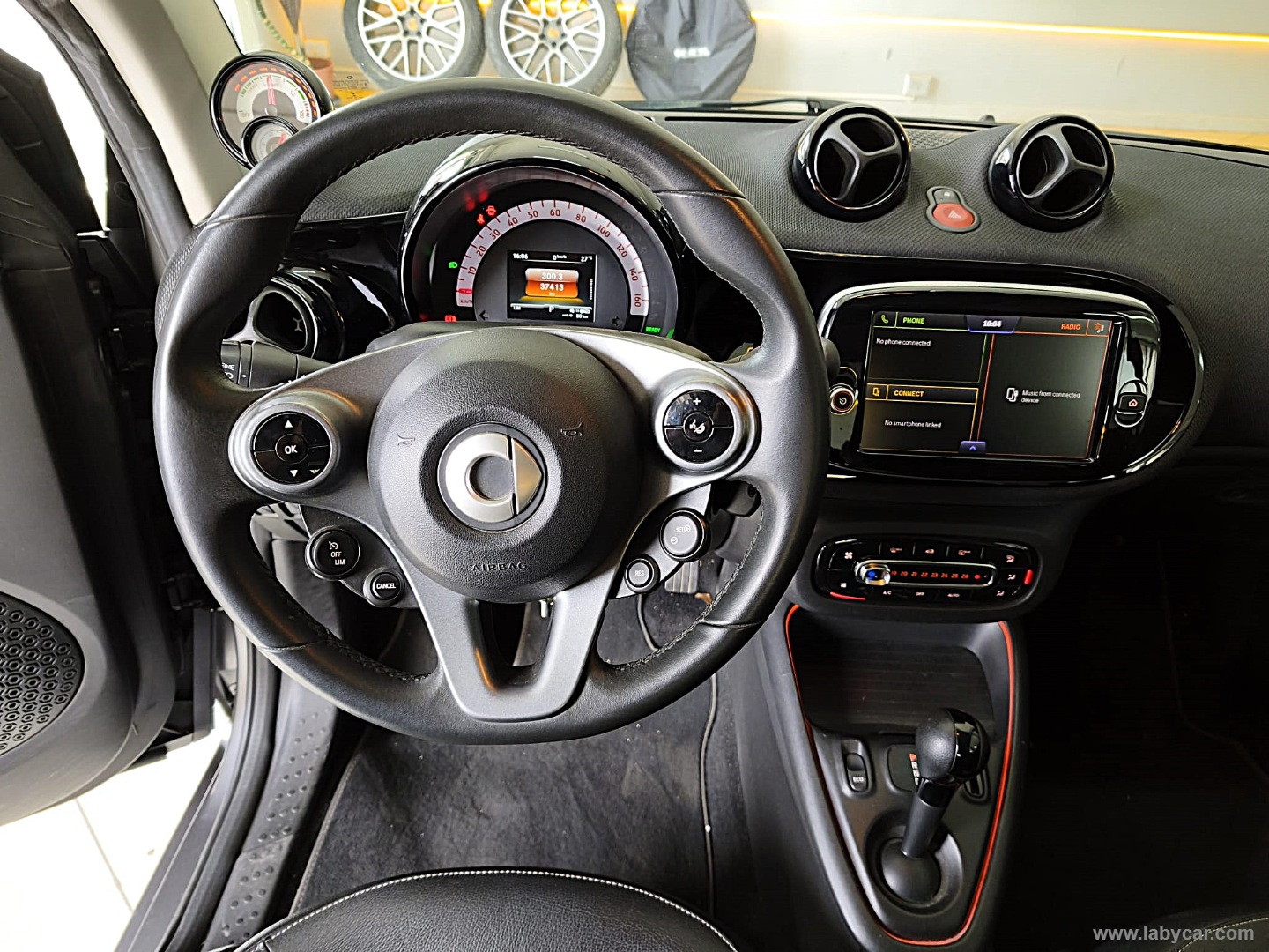 fortwo EQ BRABUS Style 39.000KM - immagine 12