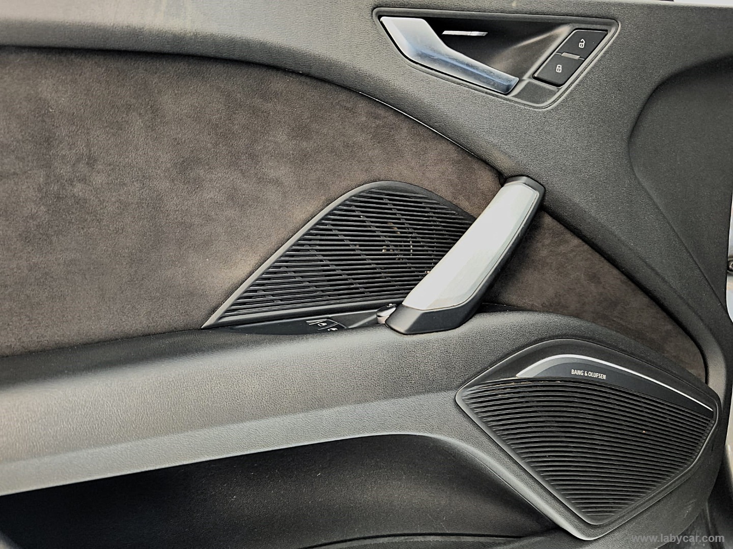 TT Coupé 2.0 TFSI quattro S tr. S line 230CV*MATRIX - immagine 12