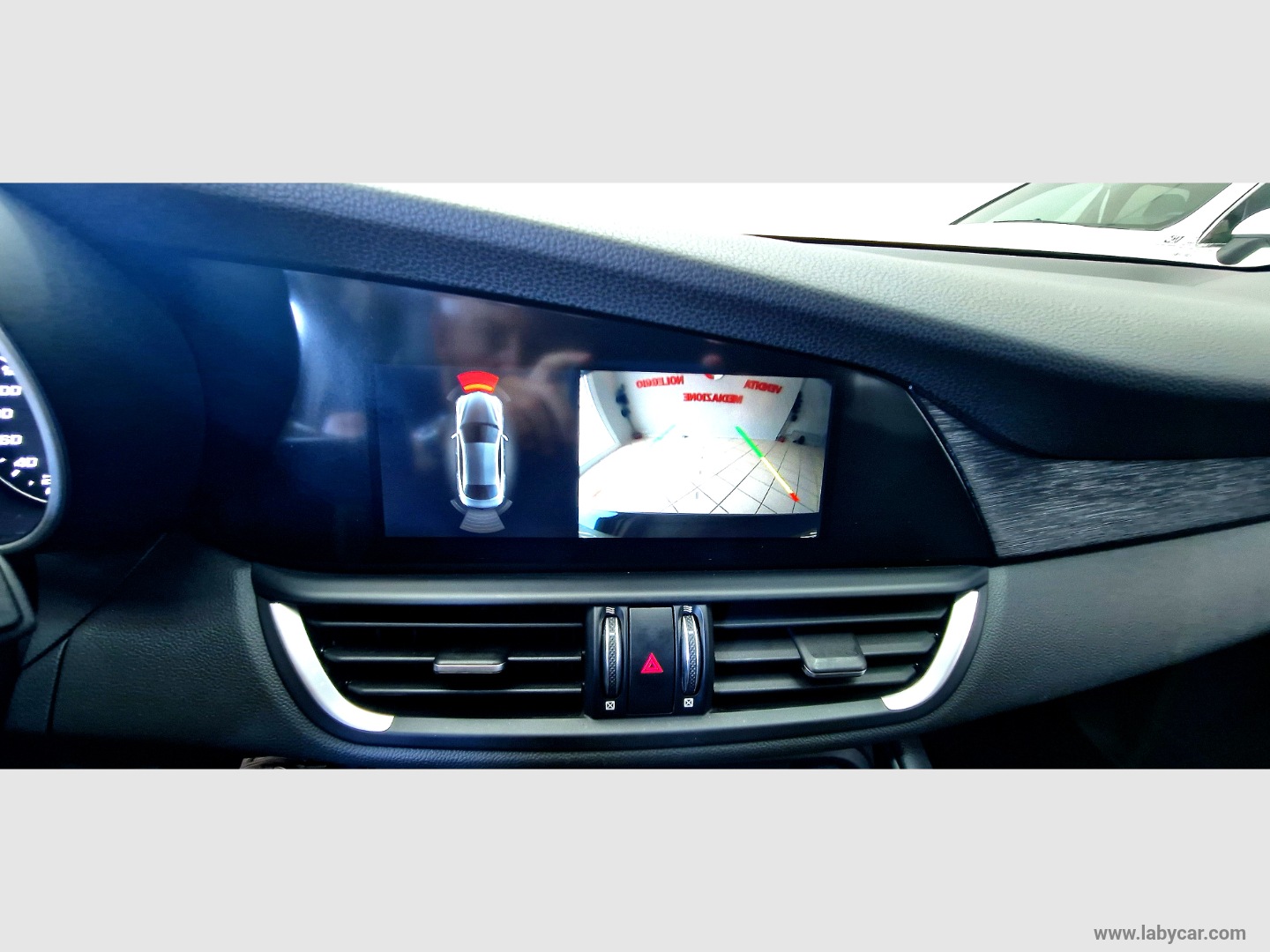 Giulia 2.2 TD 160 CV AT8 Executive - immagine 12