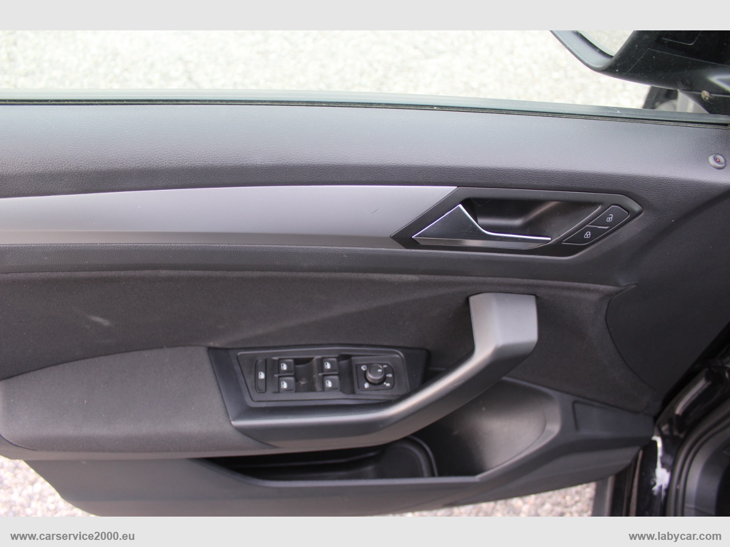 T-Roc 2.0 TDI SCR 150 CV DSG Life - immagine 12