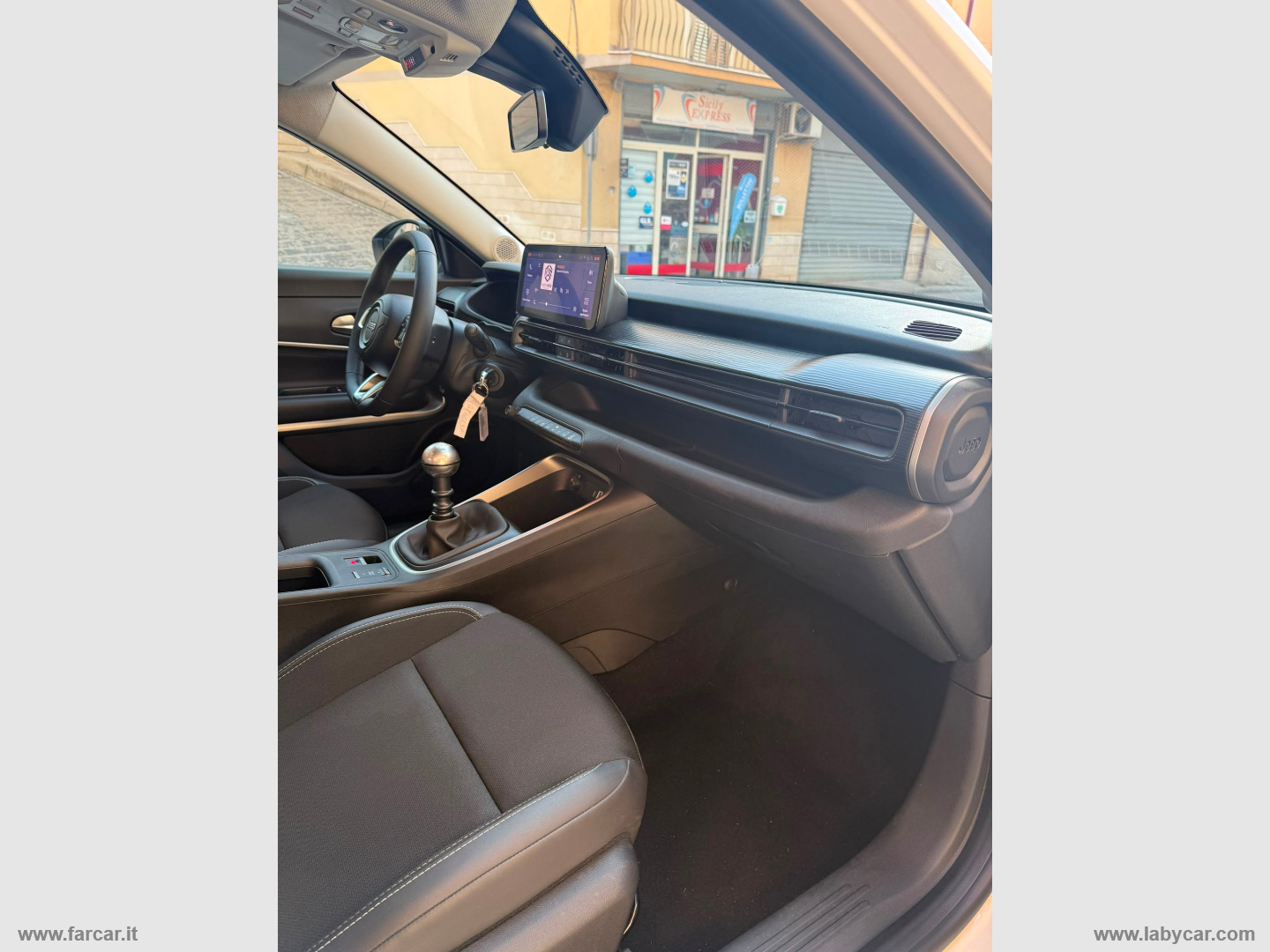 JEEP AVENGER ICE MY24 ALTITUDE 1.2 100CV - immagine 12