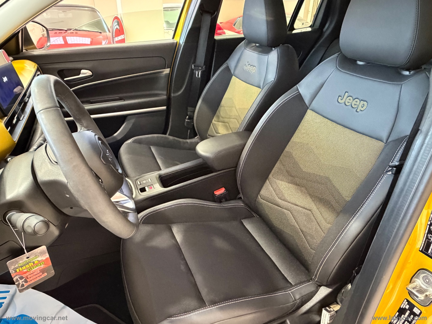 Avenger 1.2 Turbo 100 CV Summit - immagine 12