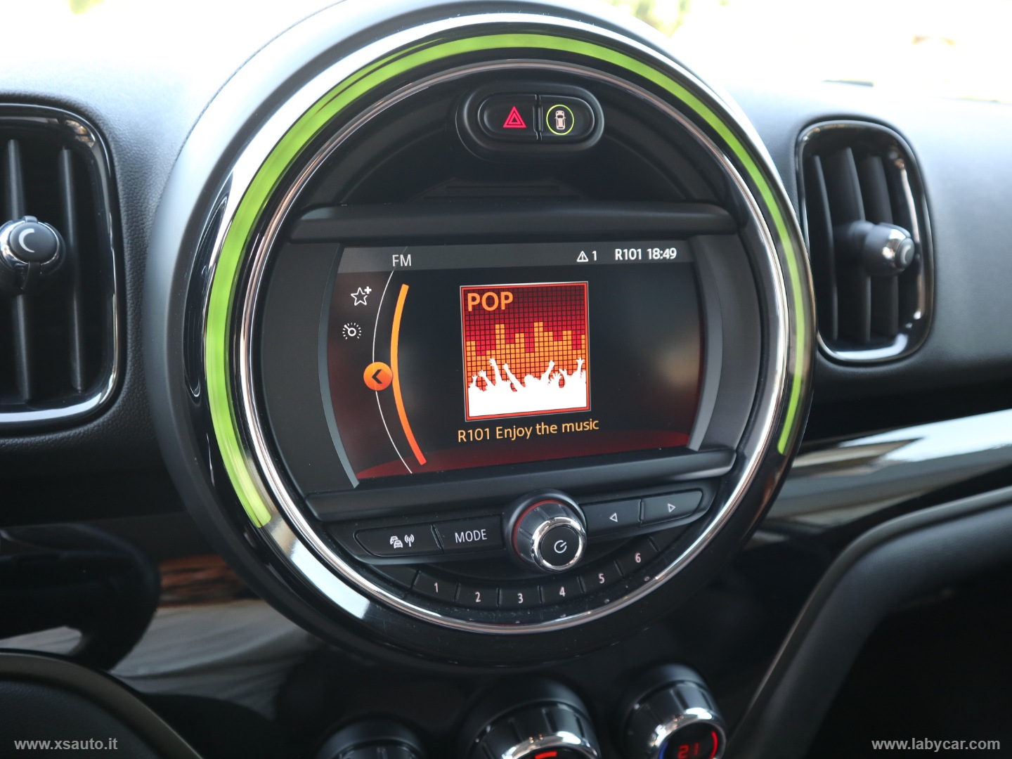 Mini Cooper SD Business Countryman ALL4 - immagine 12