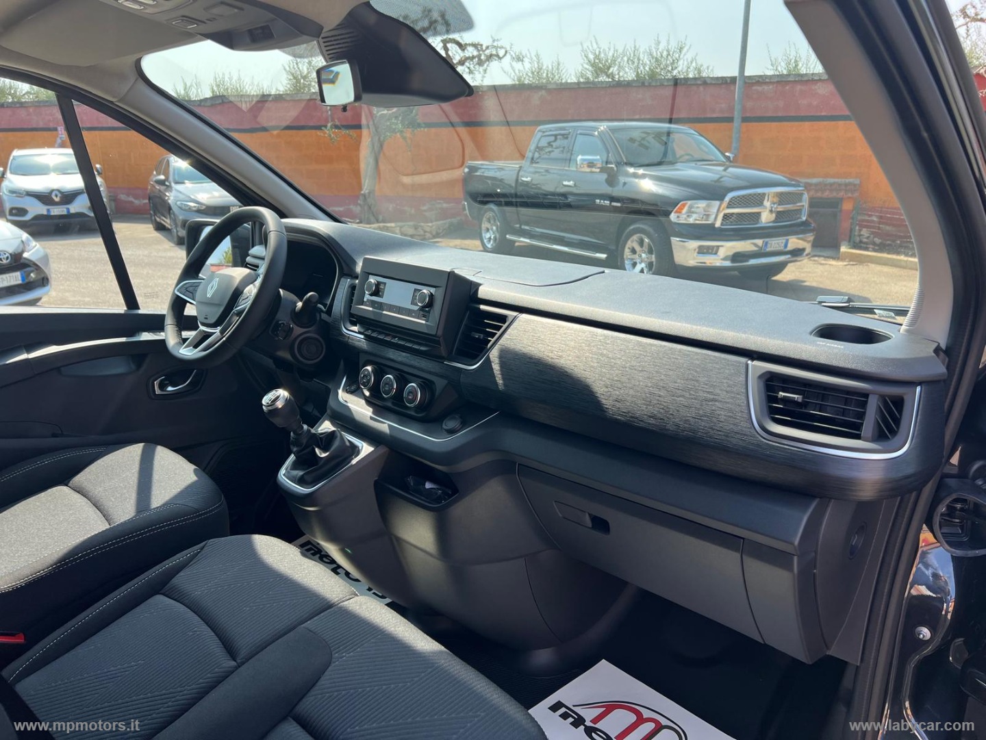 TRAFIC EQUILIBRE MY24 2.0 DCI 150CV 9 POSTI - immagine 12