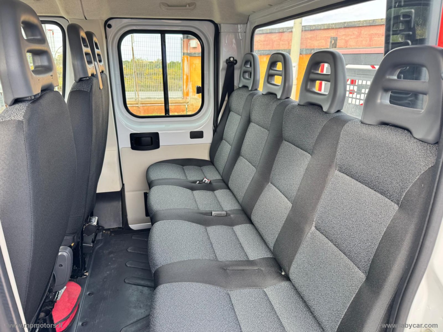 Ducato 35 2.3 MJT 130CV PLM-DC Cab.Maxi + GRU - immagine 12