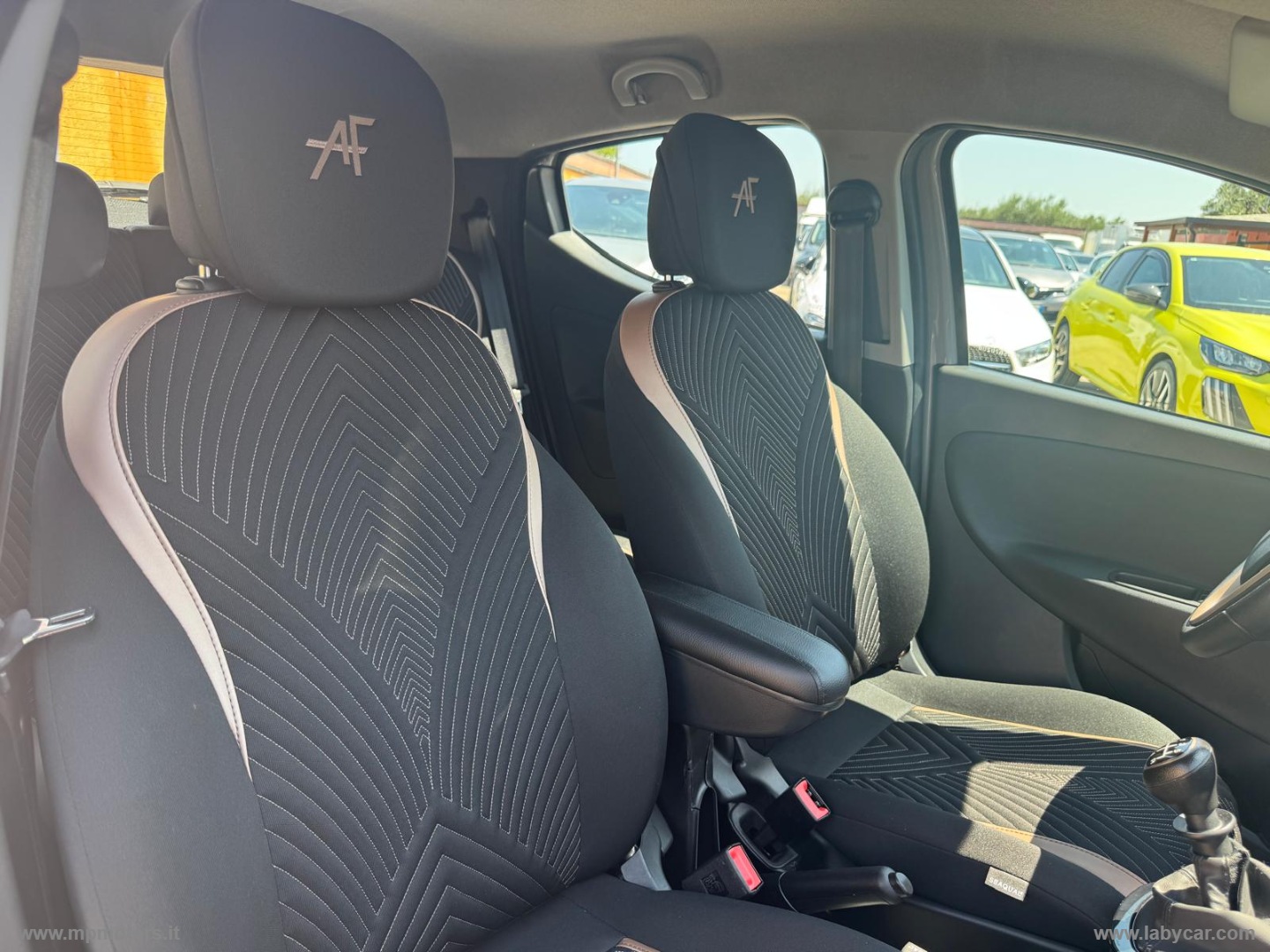 YPSILON A.FERRETTI 1.2 69CV GPL - immagine 12
