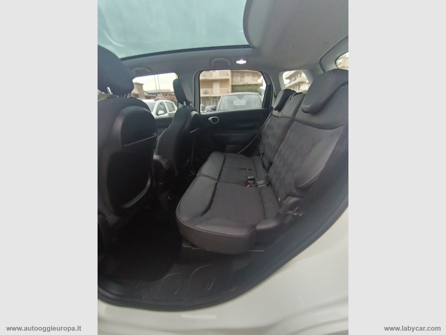 500L 1.4 T-Jet 120 CV GPL Lounge - immagine 12