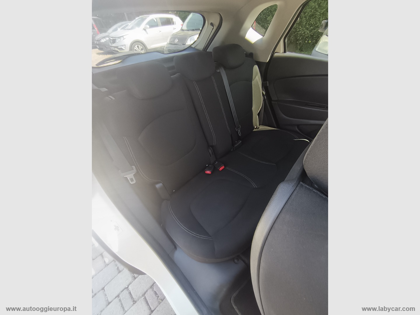 Captur TCe 12V 90 CV Business - immagine 12