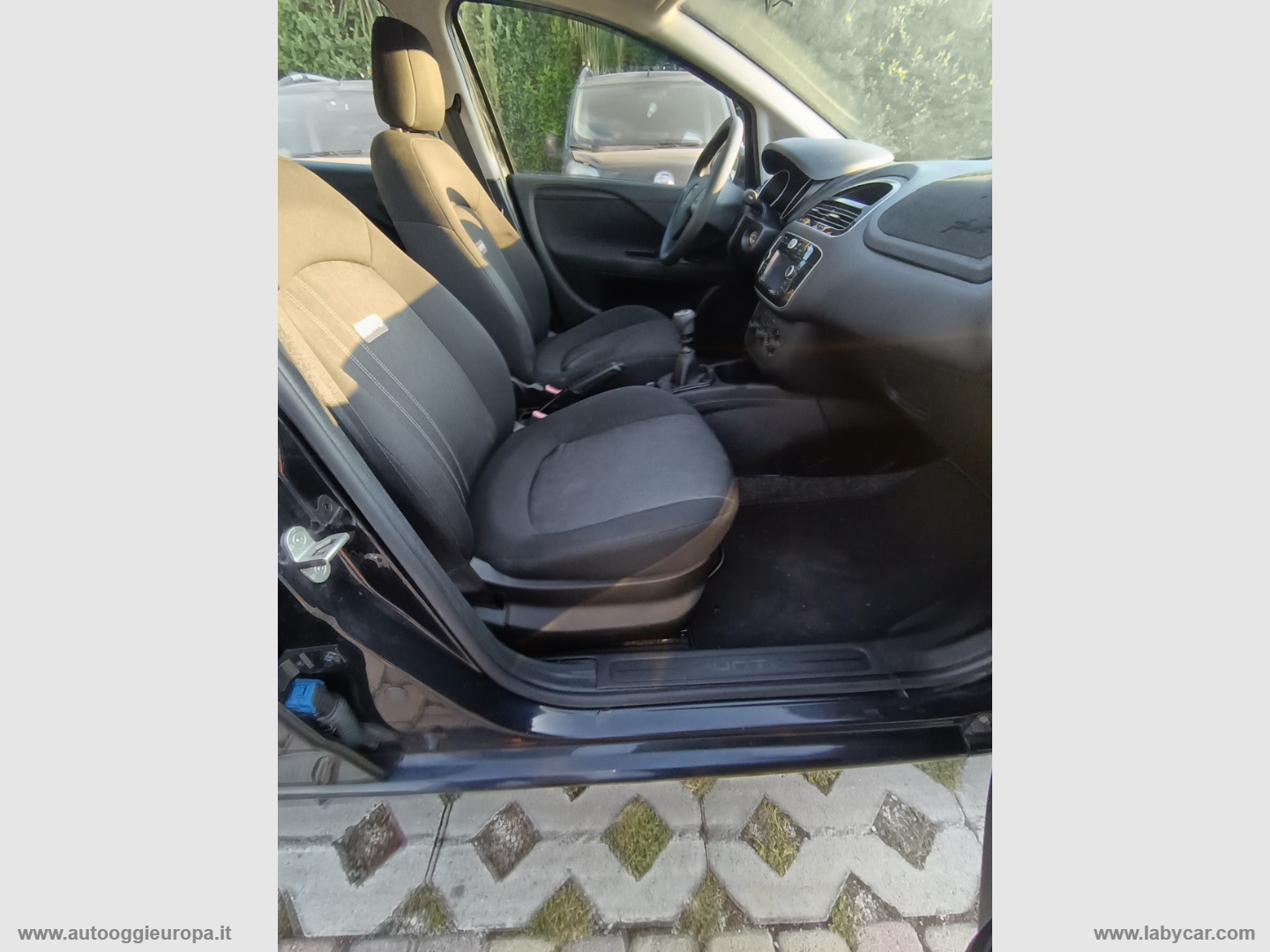 Punto 1.2 8V 5p. LOUNGE POSS. IMPIANTO GPL - immagine 12
