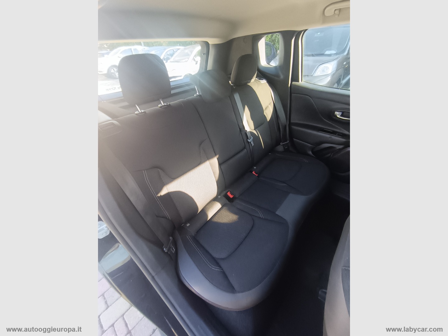 Renegade 1.6 Mjt DDCT 120CV Limited - immagine 12