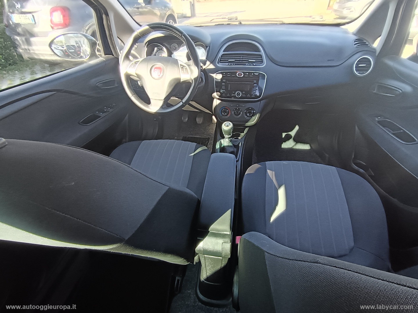 Punto 1.4 8V 5p. Easypower Lounge - immagine 12