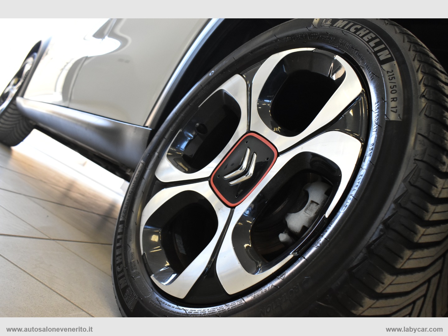 C3 Aircross PureT. 110 S&S Shine - immagine 12