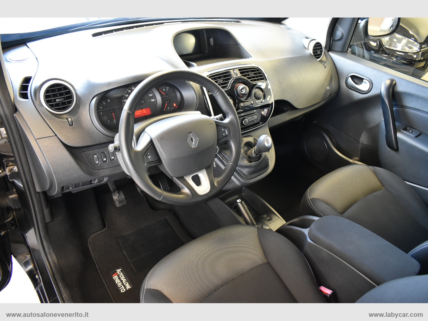 Grand Kangoo 1.5 dCi 110 CV S&S 7 posti - immagine 12