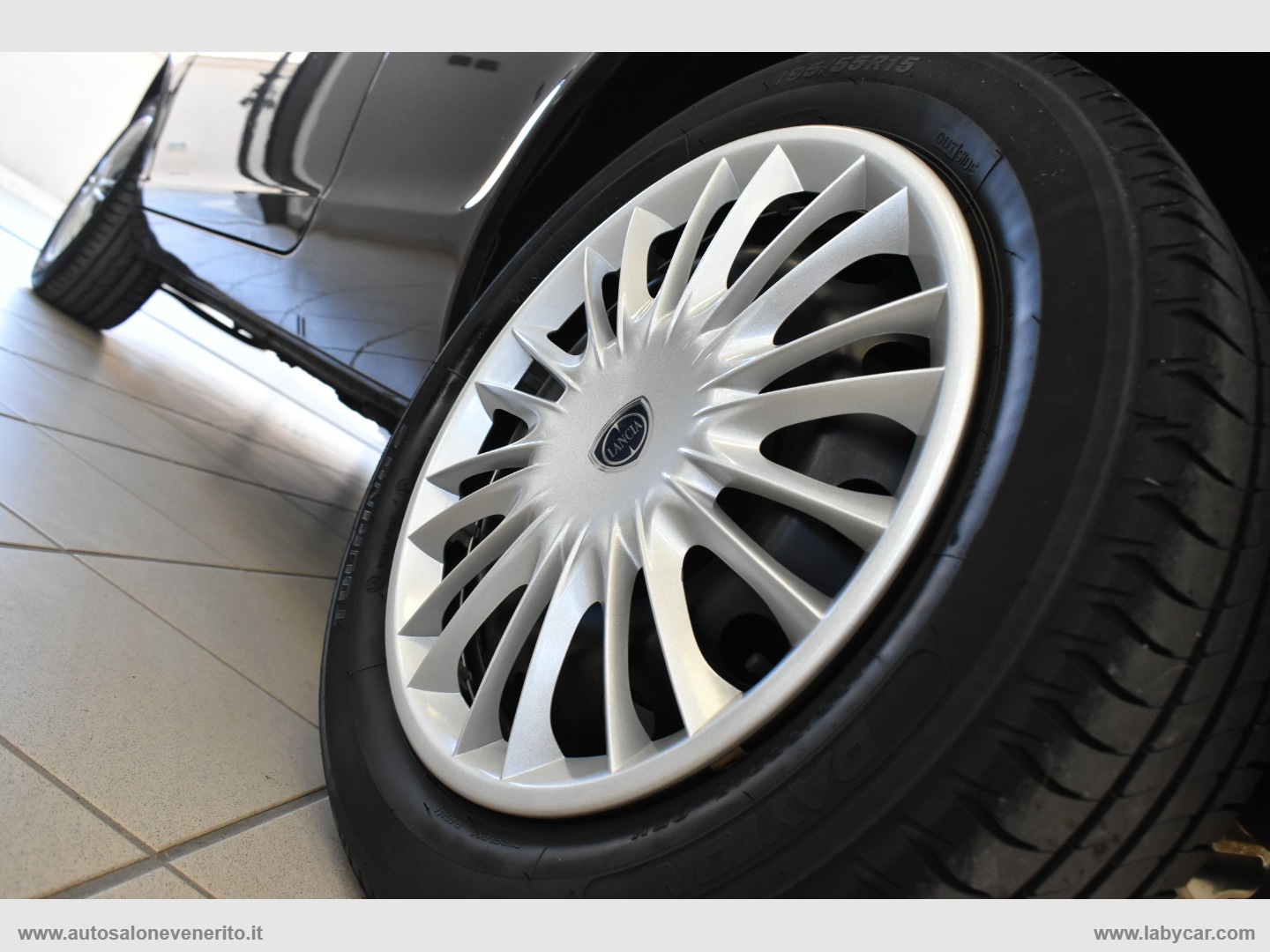 Ypsilon 1.2 Versus - immagine 12