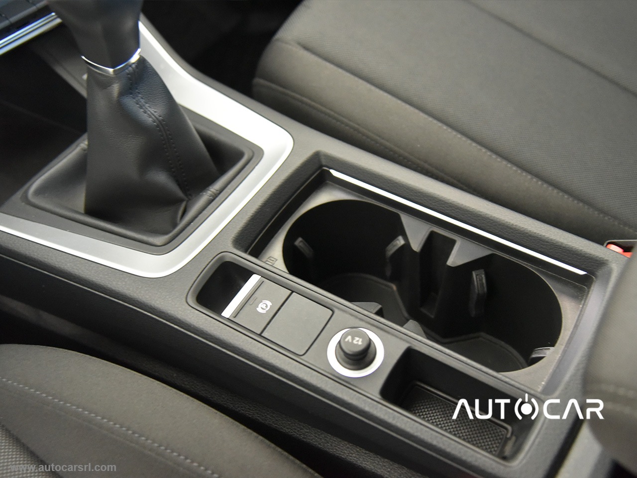 Q3 35 2.0 TDI quattro Business Advanced - immagine 12