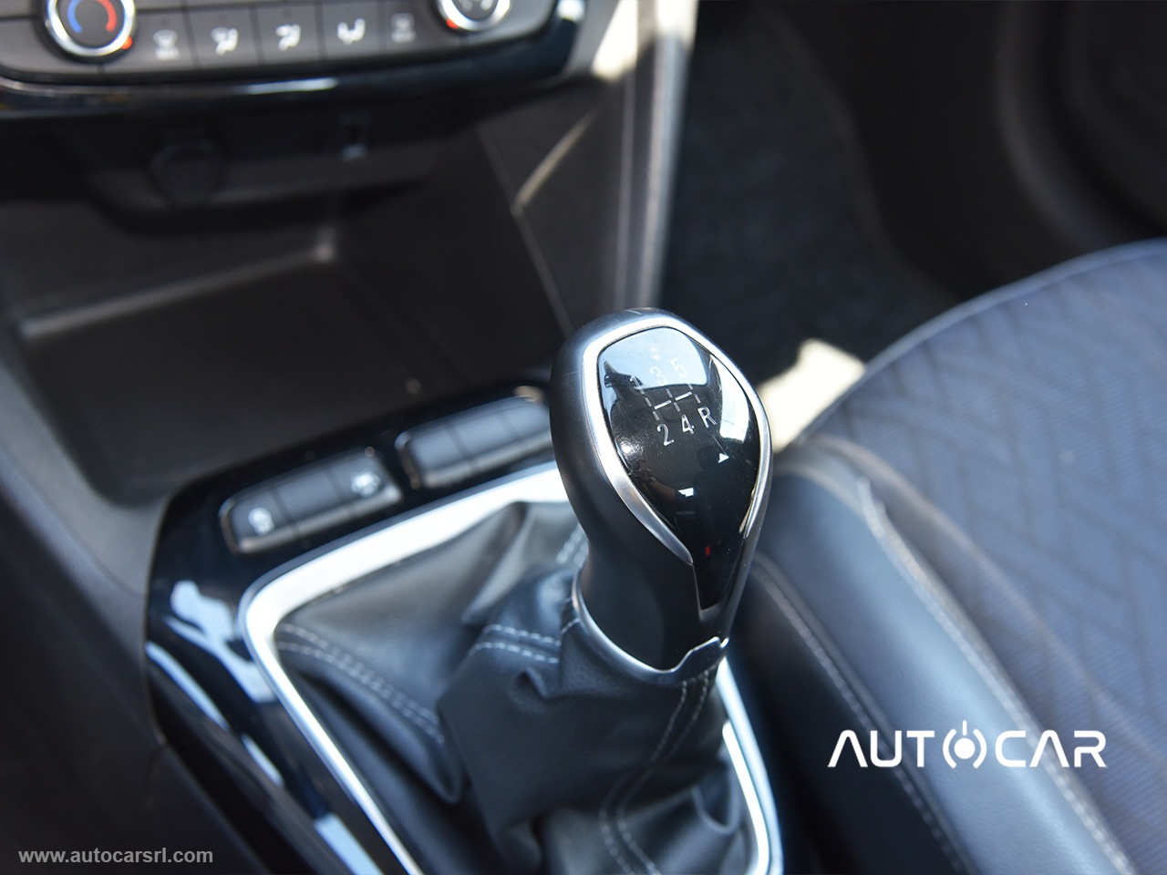 Corsa 1.2 Elegance S - immagine 12