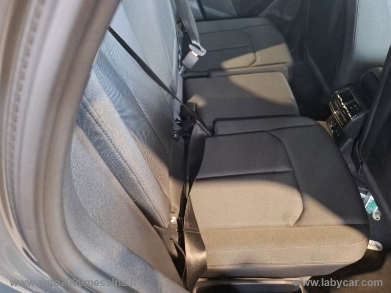 Q3 SPB 35 TDI S tronic Business Plus - immagine 12