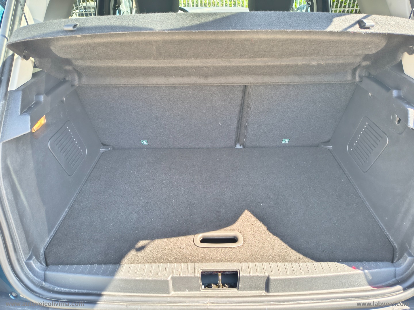 Captur TCe 12V 90 CV Business - immagine 12
