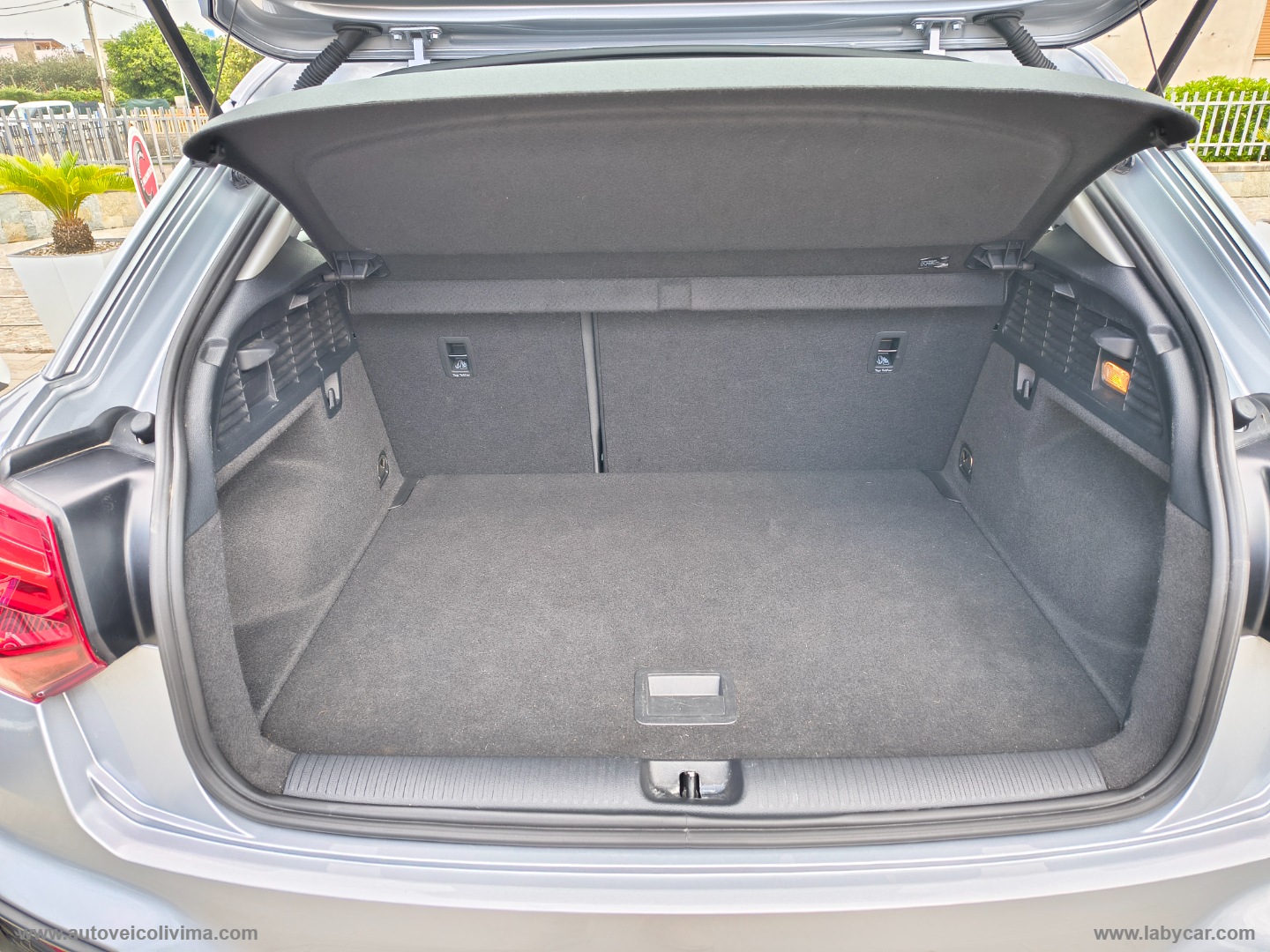 Q2 30 TDI S tronic Business Plus - immagine 12