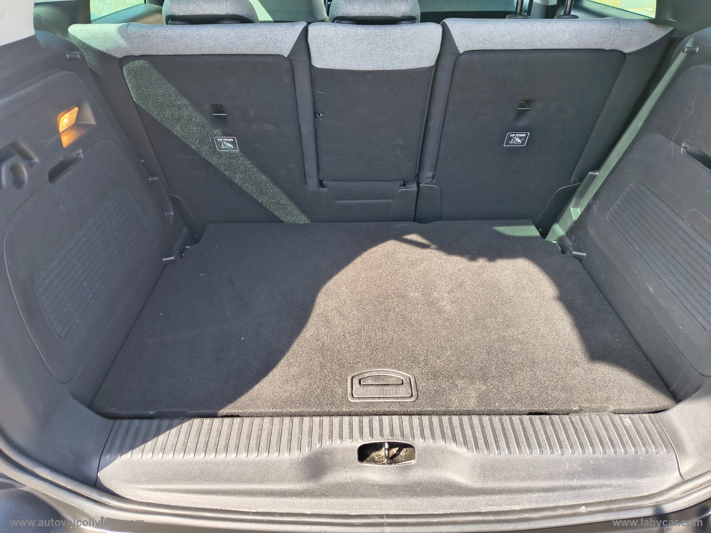 C3 Aircross BlueHDi 110 S&S Shine Pack - immagine 12
