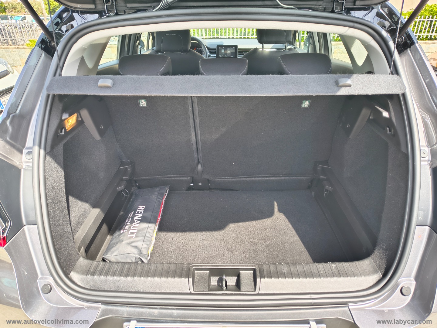 Captur TCe 12V 100 CV GPL Zen - immagine 12