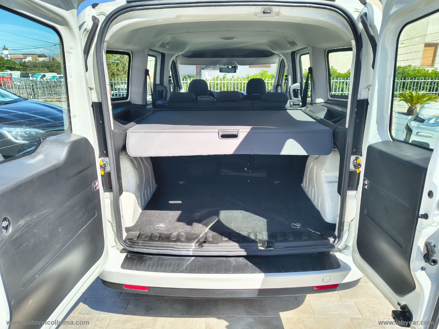 Doblò 1.6 MJT 105 PL Combi Maxi N1 Loun. TAGLIANDI FIAT - immagine 12