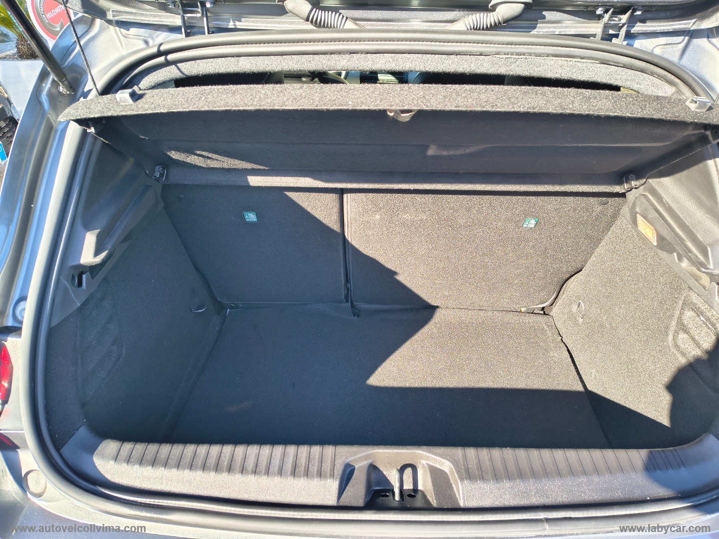 Clio TCe 100 CV GPL Techno - immagine 12