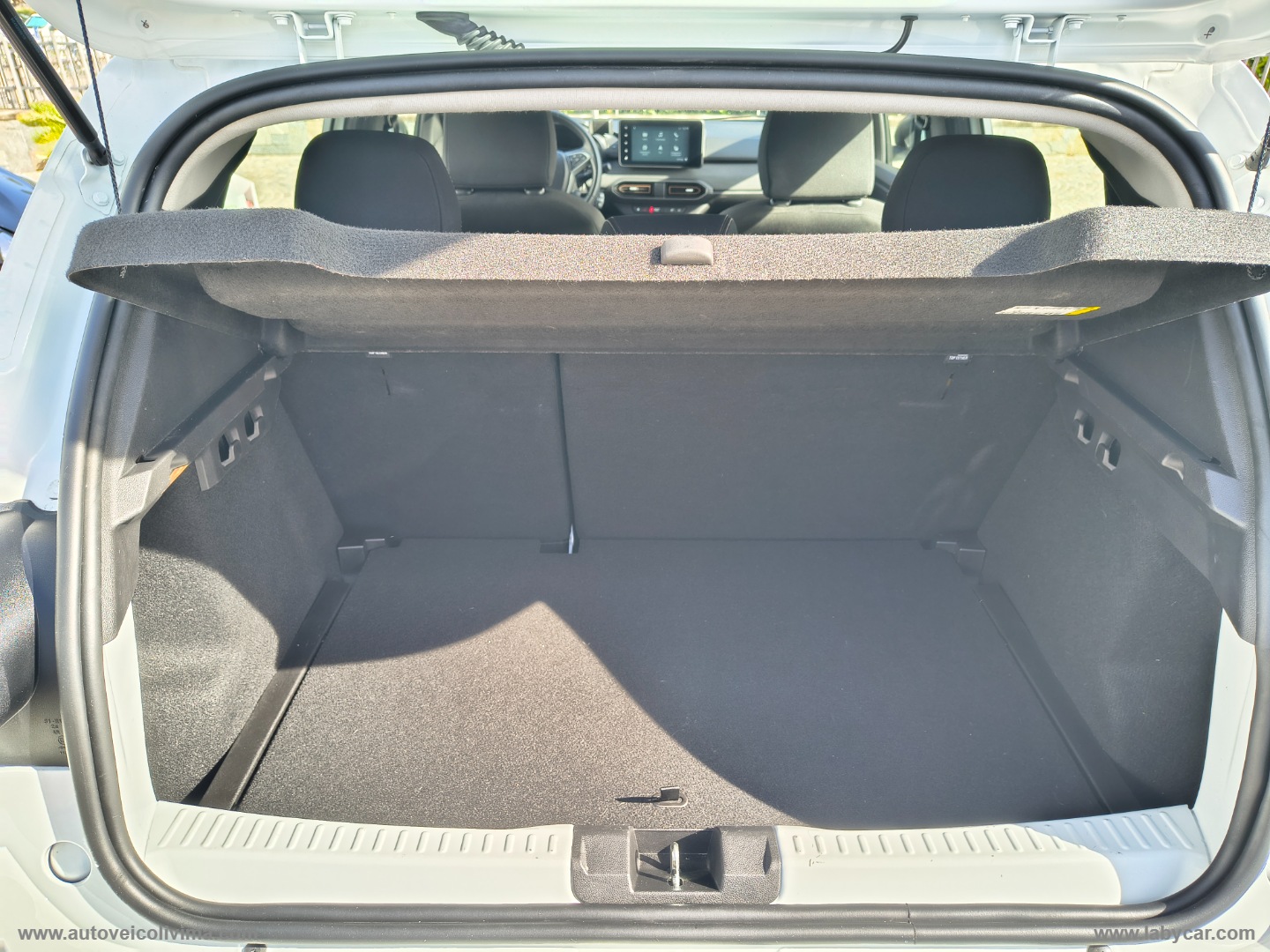 Sandero Stepway 1.0 TCe ECO-G Extreme Up - immagine 12
