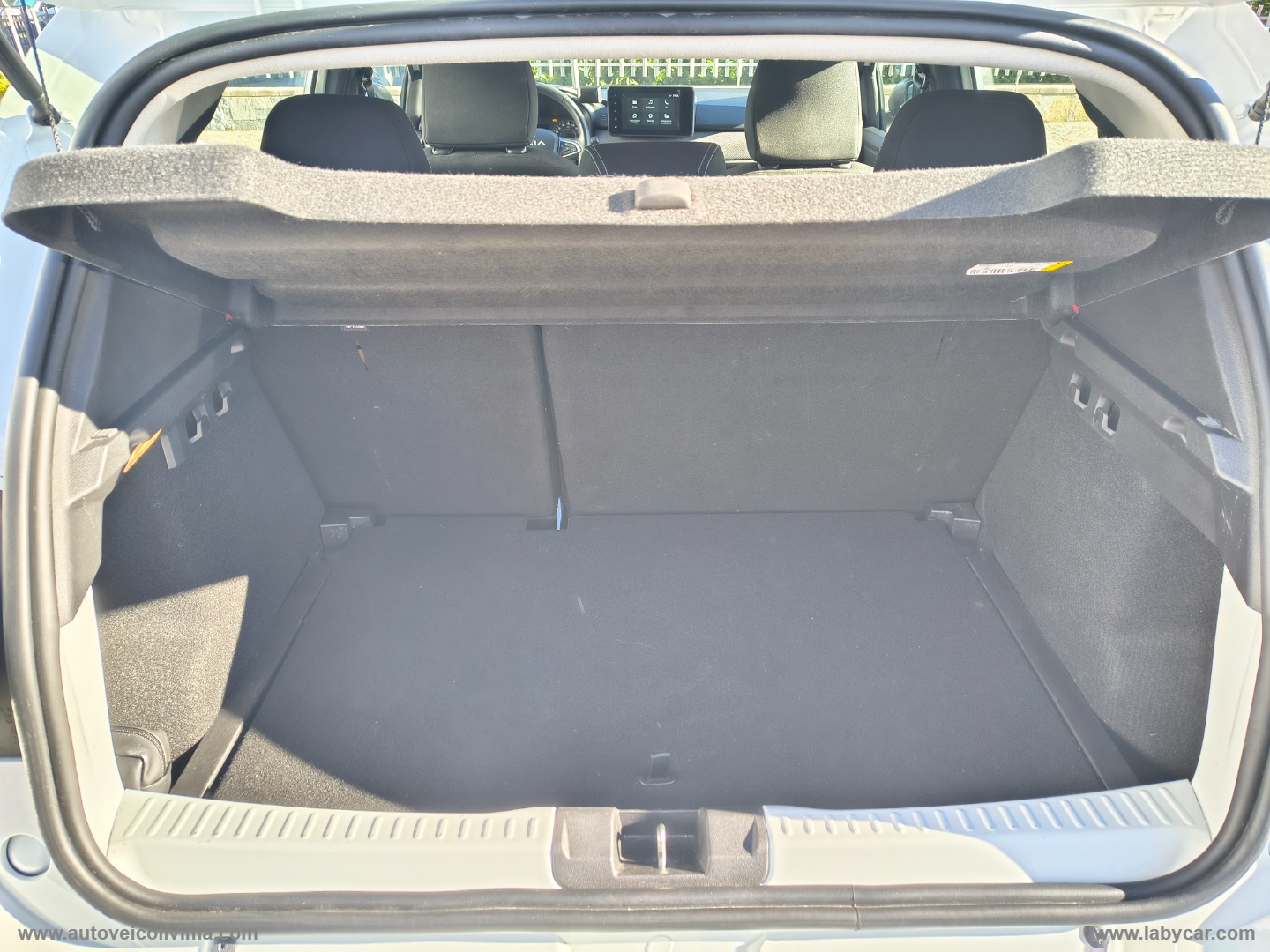 Sandero Stepway 1.0 TCe ECO-G Expression - immagine 12