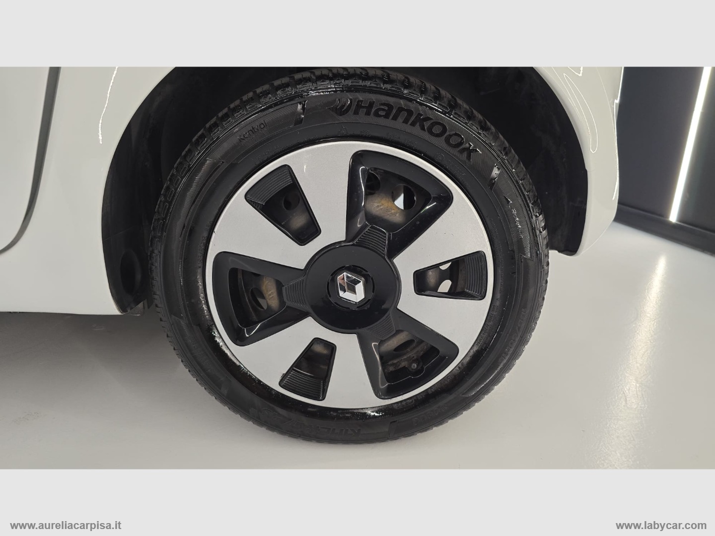 Twingo SCe Lovely - immagine 12