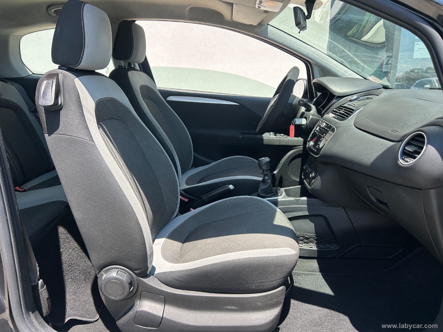 Punto 1.2 8V 3p. Lounge - immagine 12