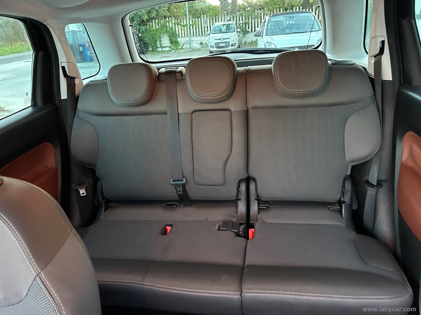 500L 1.6 MJT 120 CV Trekking - immagine 12