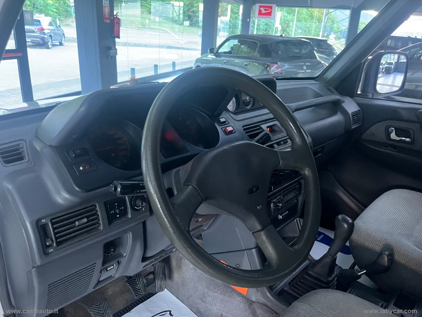 Pajero 2.5 TDI MT SS GLS - immagine 12