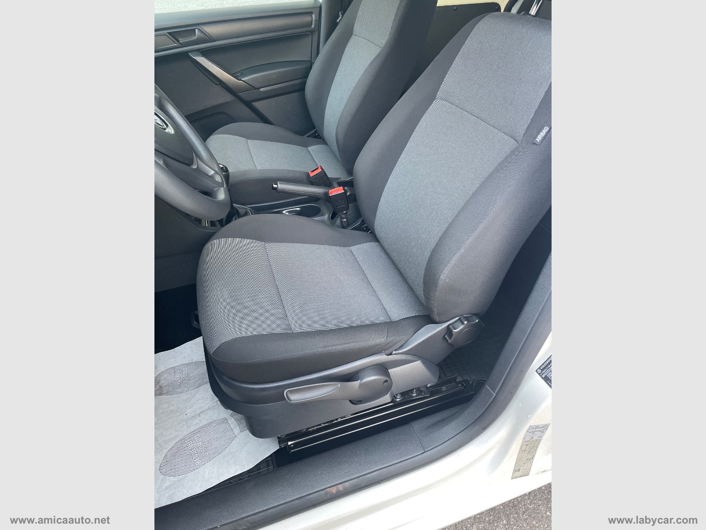 Caddy 2.0 TDI 122CV 4MOTION Kombi - immagine 12