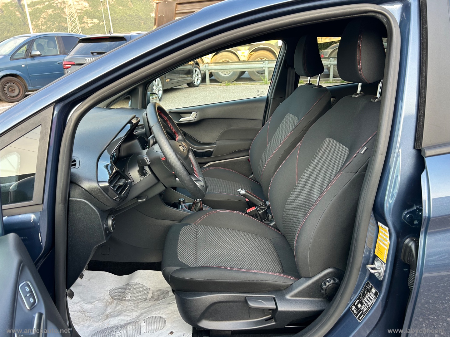 Fiesta 1.5 EcoBlue 5p. ST-Line - immagine 12