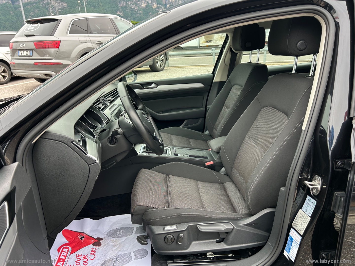 Passat Var. 2.0 TDI DSG Comfortline BMT - immagine 12