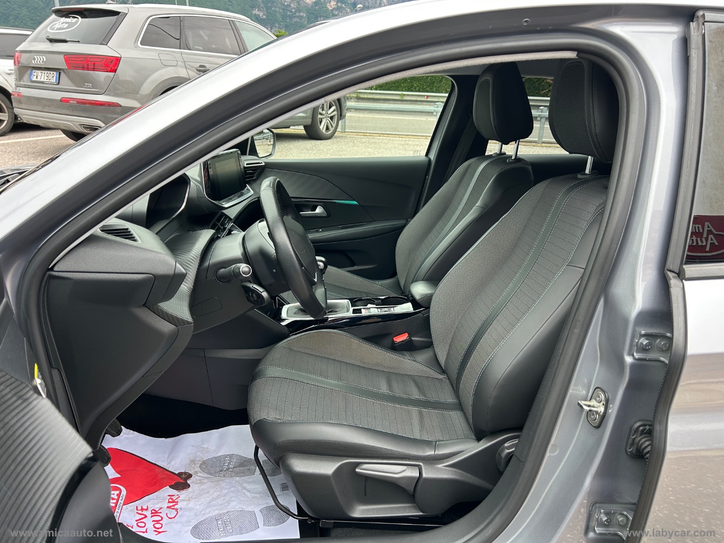 208 BlueHDi 100 S&S 5p. Allure Navi Pack - immagine 12