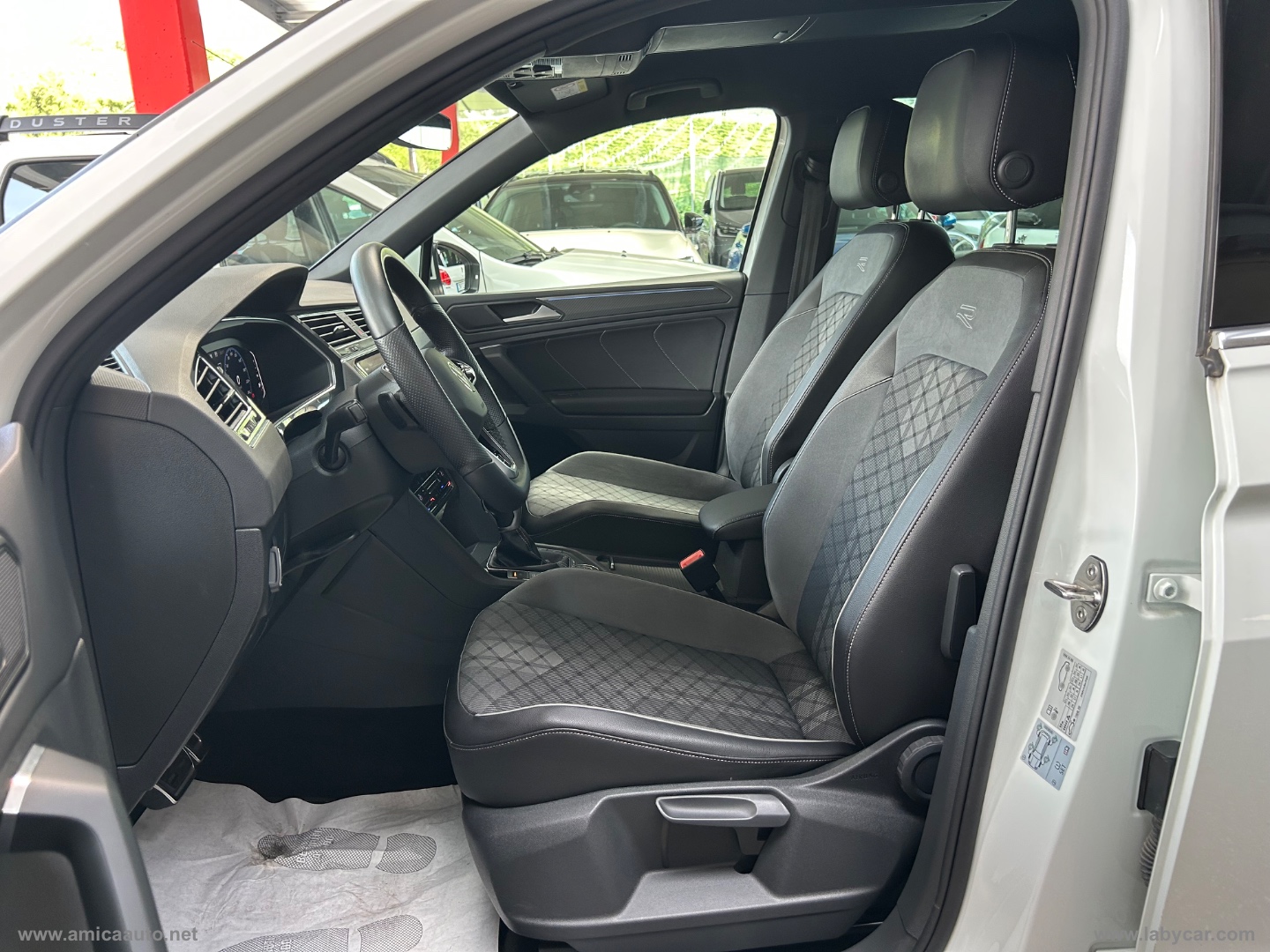 Tiguan 2.0 TDI 150CV SCR DSG 4MOT.R-Line - immagine 12